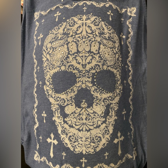 Soft rhinestone graphic tie tank - Picture 3 of 7